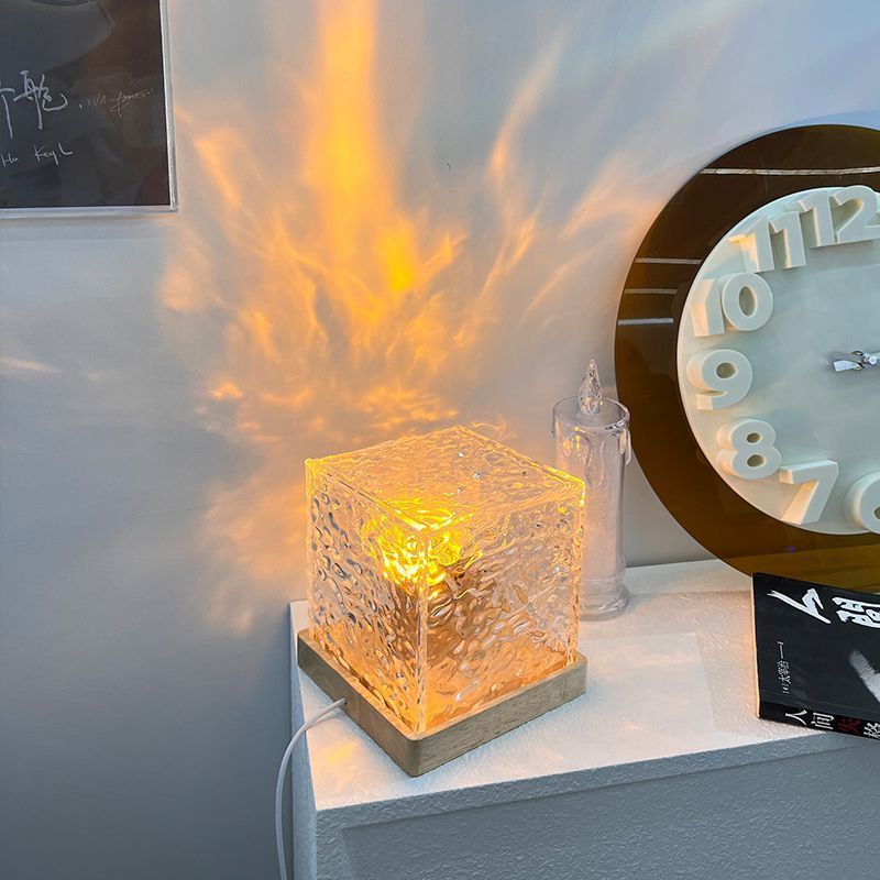 Dynamic Rotating Water Ripple Night Light
